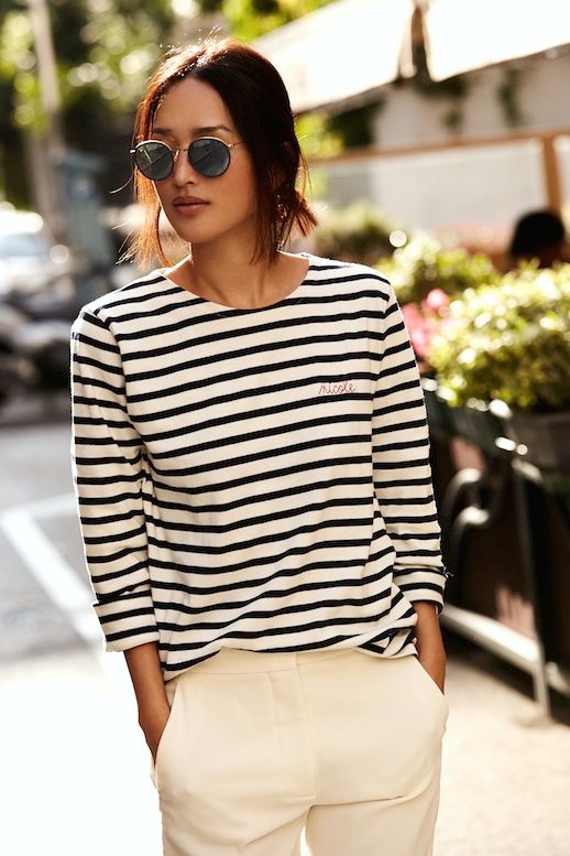 A Chic Way To Wear A Striped Tee | Le Fashion | Bloglovin’