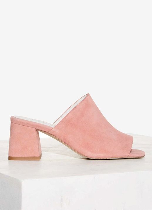 Shoe Crush: Pink Suede Mules | Le Fashion | Bloglovin’