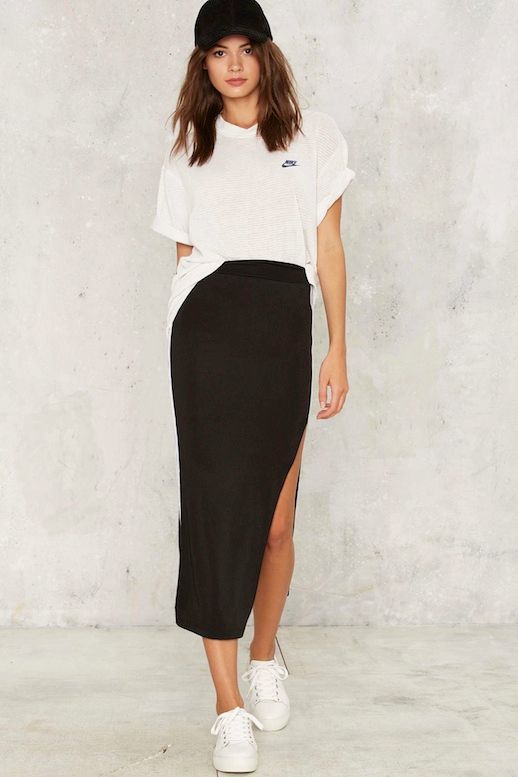 Under $75: The Sporty Side-Striped Track Skirt | Le Fashion | Bloglovin’