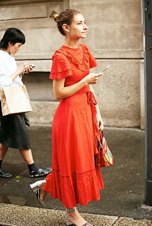 Le Fashion: The Best Red Dresses To Shop Now