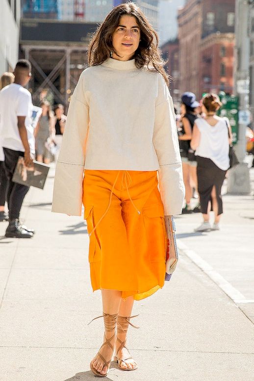 Street Style: Shake Up Your Summer Wardobe With Bright Shorts | Le ...