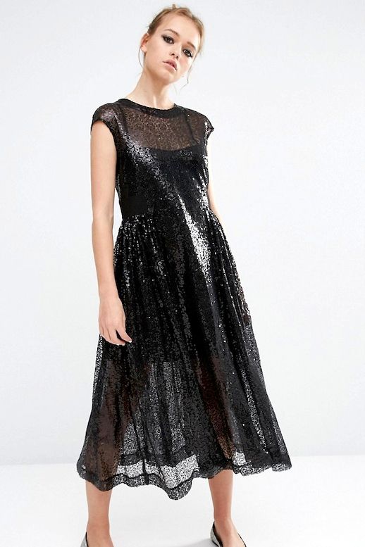Le Fashion: Must-Have: Black Sequin Dress