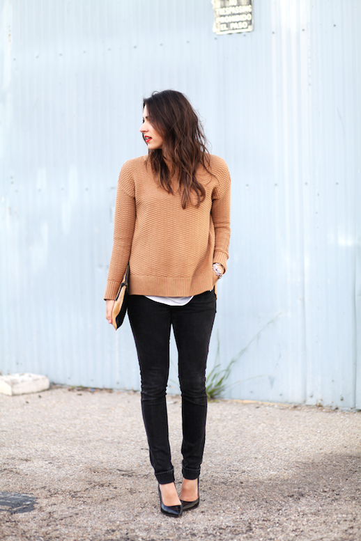 Le Fashion: A Blogger's Casual Chic Way To Wear A Camel Sweater