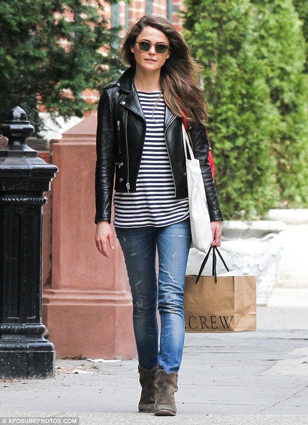 Le Fashion: 3 WAYS TO WEAR A STRIPED TANK TOP | KERI RUSSELL