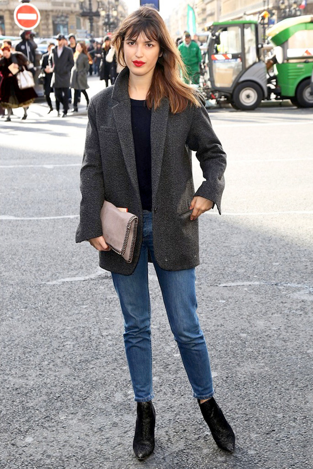 Le Fashion Blog -- Paris Street Style: Jeanne Damas -- French Girl Cool With Bangs, Red Lipstick, Grey Jacket, Stella McCartney Clutch, Jeans & Ankle Boots -- Via Elle France -- photo Le-Fashion-Blog-Paris-Street-Style-Jeanne-Damas-French-Girl-Cool-Bangs-Red-Lipstick-Grey-Jacket-Stella-McCartney-Clutch-Jeans-Via-Elle-F.png